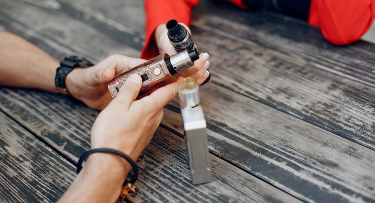 Βγάζει υγρό το ηλεκτρονικό τσιγάρο